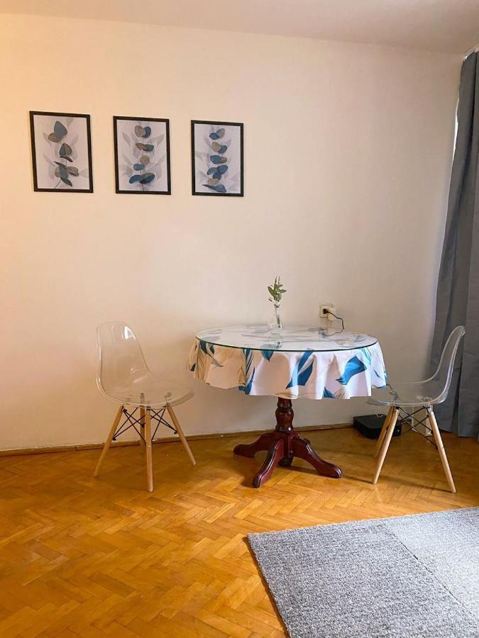 Twarda 66 Pokoje W Centrum Warszawy Varsavia Esterno foto